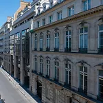 Charming Apt Near The Champs-Elysees